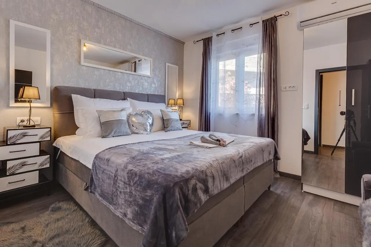 Oliva Vallis Apartments Zadar